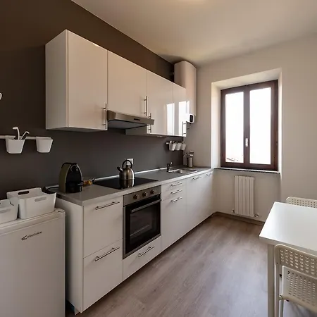 Regolo House One Apartamento *